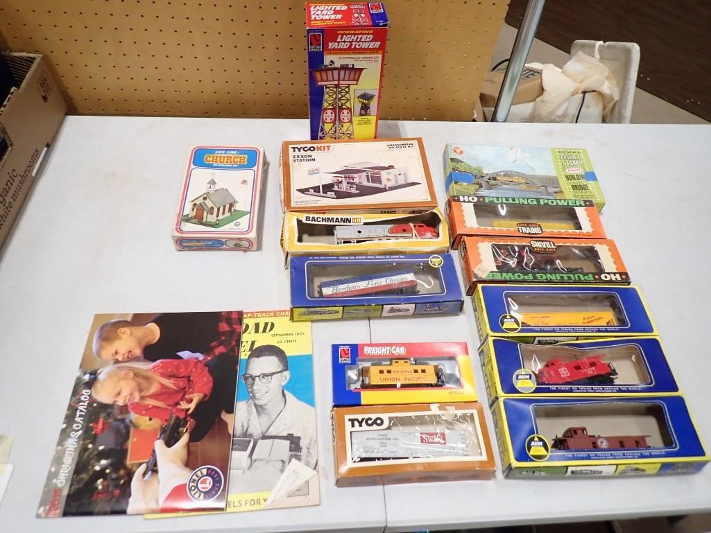 Model Trains and Railroad Accessories incl Borden's Fine Cheeses Train Car, Life LIke Church, Tyco E (1 of 5)