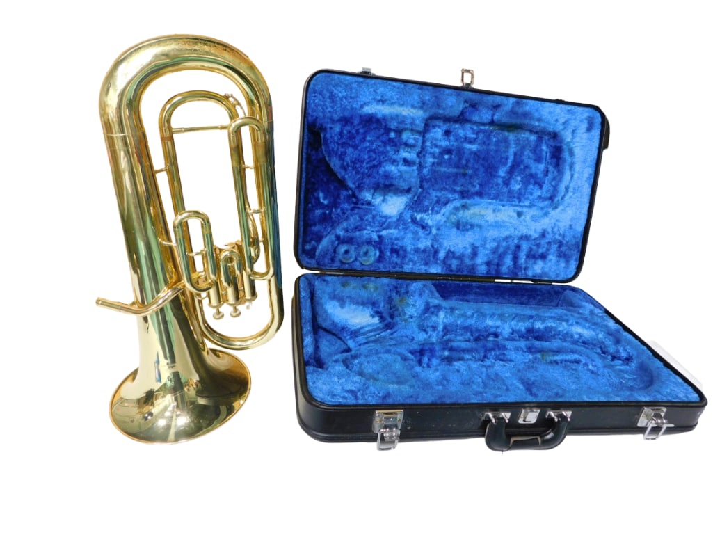 Yamaha Baritone Horn with Hard Case (1 of 9)
