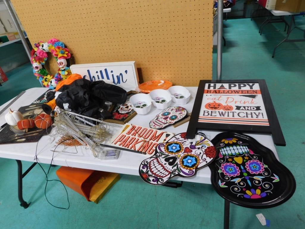 Halloween Lot incl Sign, Day of the Dead Skull Decorations, Decor, etc (1 of 8)