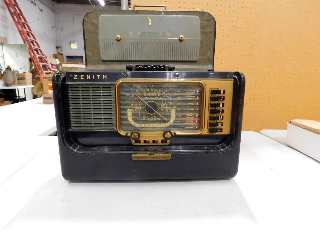 Vintage Zenith H500 Transoceanic Tube Radio (1 of 4)