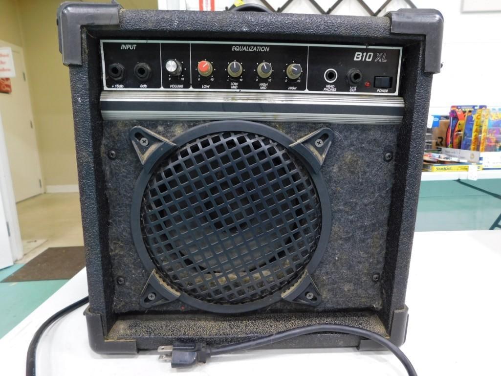 Crate B10XL Amplifier 30 Watt (1 of 11)