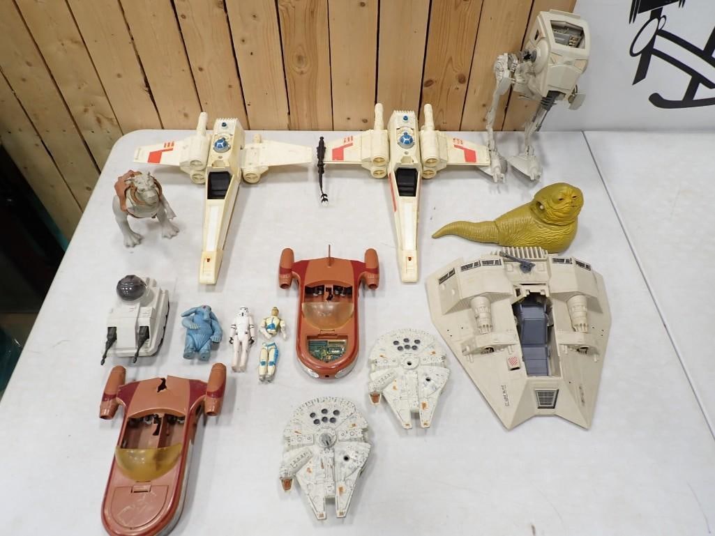VIntage 70's and 80's Star Wars Toy Lot including Jabba the Hut, Action Figures, Landspeeder, (1 of 6)