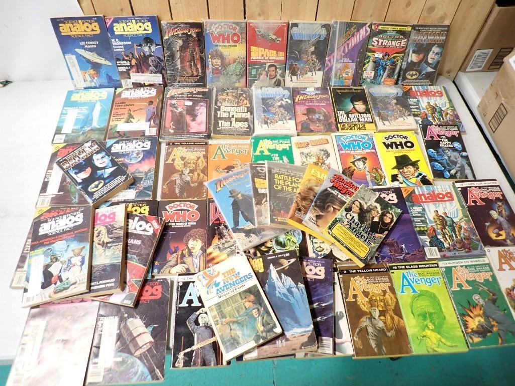 Large Lot of assorted Paperback Science Fiction / Superhero Books including Doctor Who, Batman, The (1 of 6)