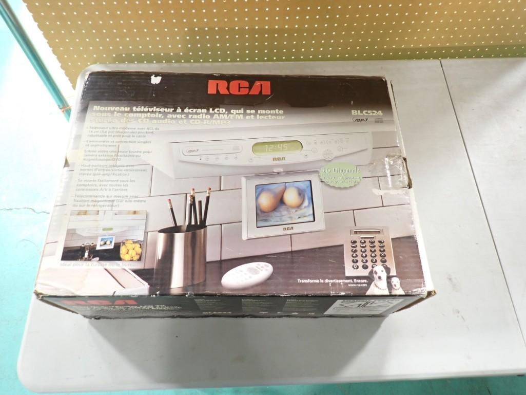 RCA TV/Radio / CD Player with original box (1 of 9)