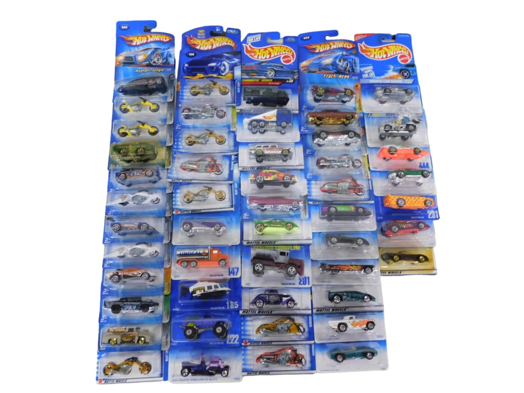 Hot Wheels Cars and Vehicles Approx 50 All New in Package: Hot Wheels Cars and Vehicles Approx 50 All New in Package