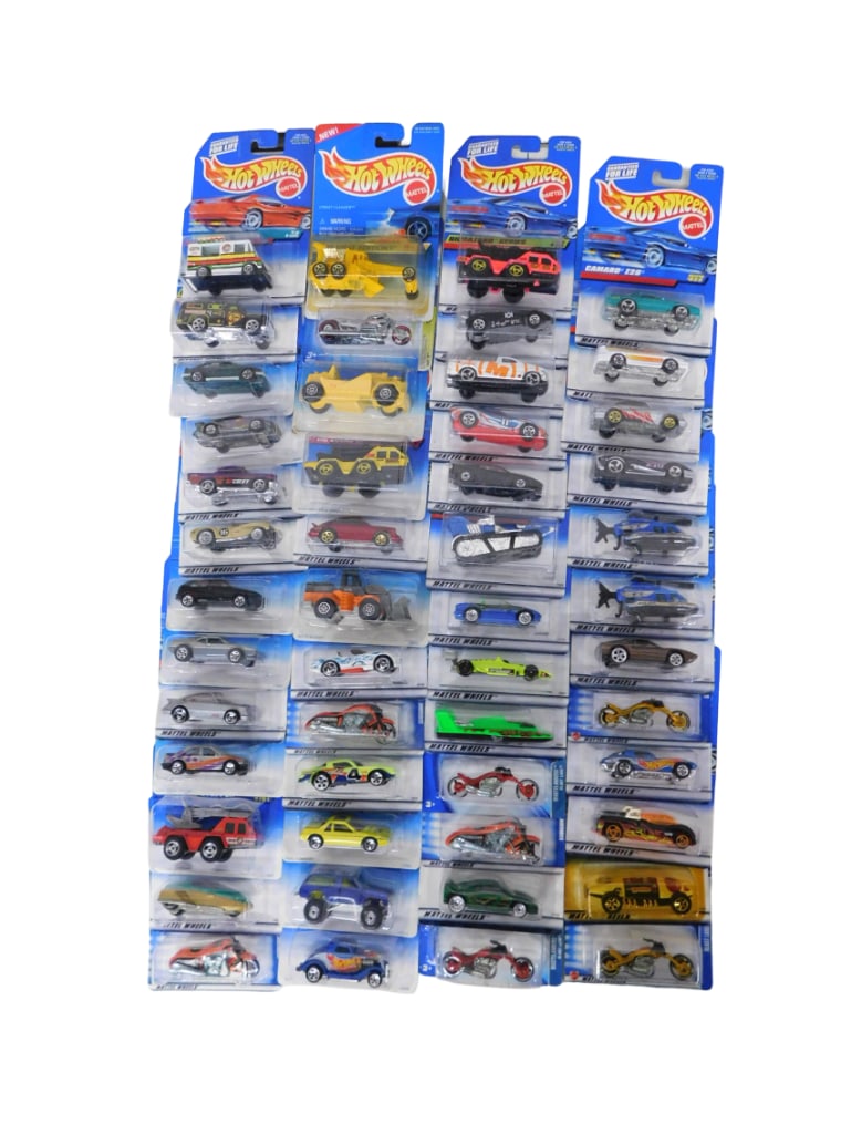 Hot Wheels Cars and Vehicles Approx 50 All new in Package: Lot of Hot Wheels Cars and Vehicles Approximately 50 All new in Package