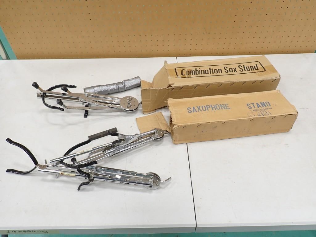 Pair of Saxophone stands: Pair of Saxophone stands