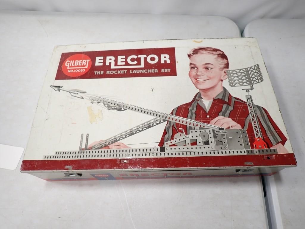 Vintage Erector Set with Metal Case.  Comes with everything as shown (1 of 5)