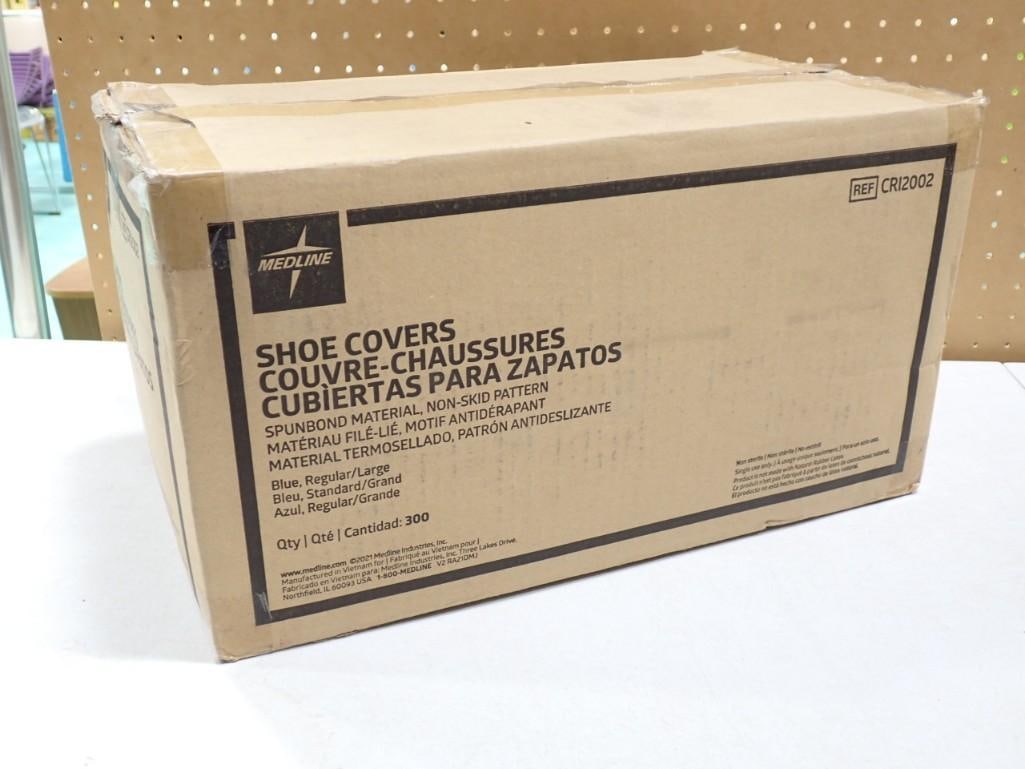 Case of Disposable Shoe Covers 300 Total: Case of Disposable Shoe Covers 300 Total