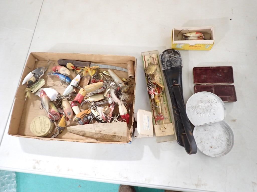 Smalls Lot incl Vintage Fishing Tackle, Lures, etc (1 of 8)