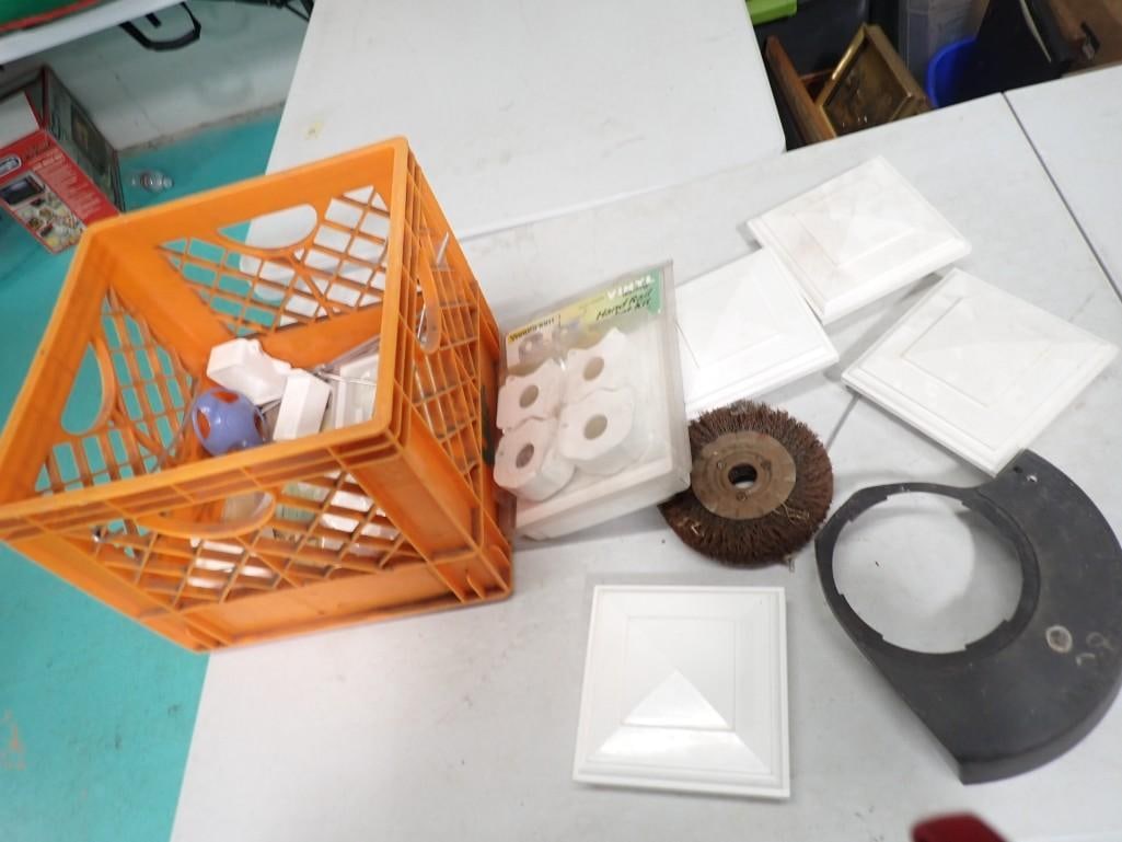 Lot of Hardware incl Tops for the Ends of Wood Fences: Lot of Hardware incl Tops for the Ends of Wood Fences