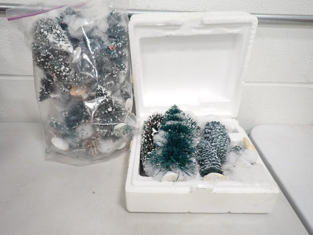 Christmas Village Pine Trees Accessories (1 of 5)