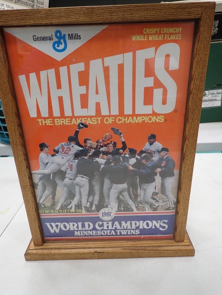 Vintage Framed Minnesota Twins 1987 World Champions Wheaties Box: Vintage Framed Minnesota Twins 1987 World Champions Wheaties Box