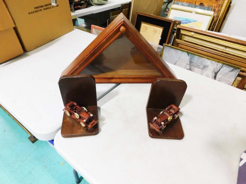 Pr of Model Car Bookends and a Flag Display Case (1 of 4)