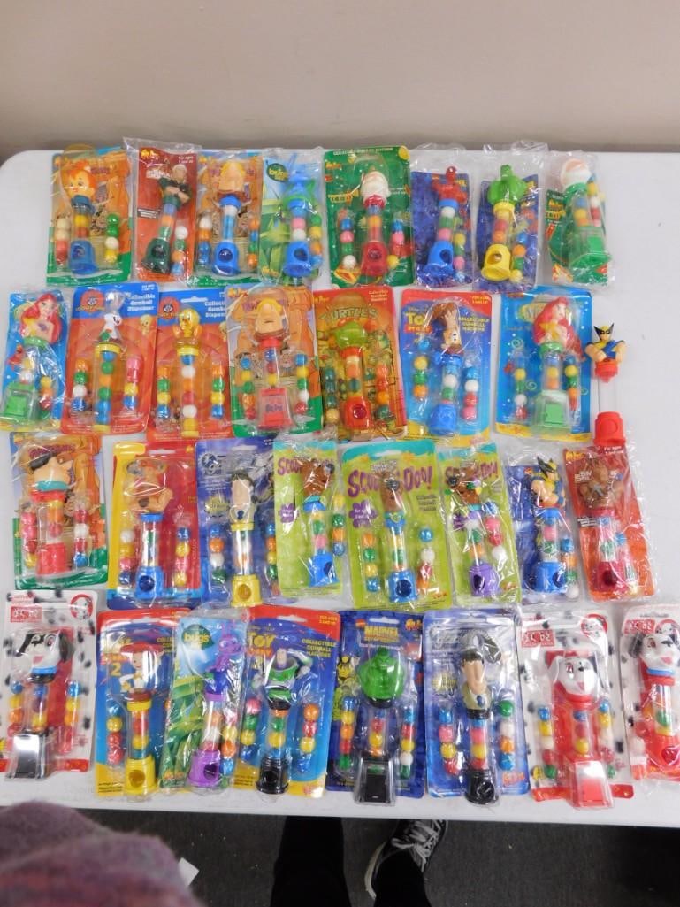 Marvel, Looney Tunes, Flintstones, Small Soldiers Mini Gumball Machines (1 of 5)