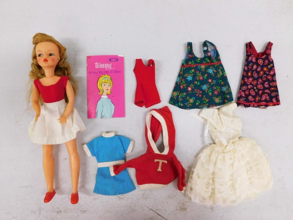Vtg 1960 Ideal Tammy & Clothes Lot: Vintage 1960 Ideal Tammy and clothes lot