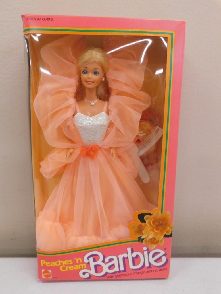 Vintage 1984 Peaches and Cream Barbie New in Box (1 of 5)