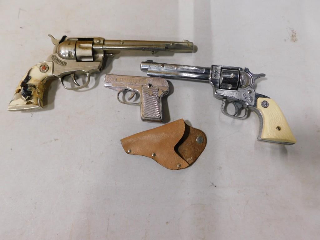 3 Vintage Toy Cap Guns (1 of 5)
