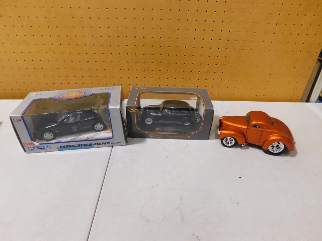 3 Toy Cars including Muscle Machines, Welly 1:24 Mercedes-Benz CL600, 1936 Chrysler Airflow (1 of 8)