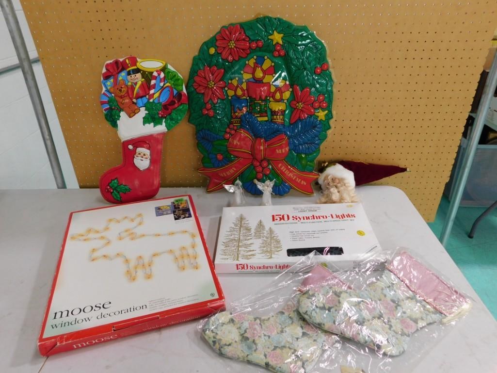 Christmas Lot incl Synchro Lights, Moose Window Decoration, Stockings, (1 of 9)