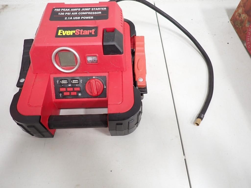 Ever Start Jump Starter / Air Compressor and USB Power Ports for your car (1 of 4)