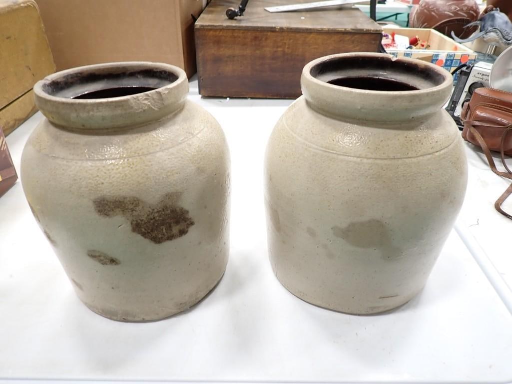 2 Antique Stoneware Crocks or Large Jars (1 of 8)