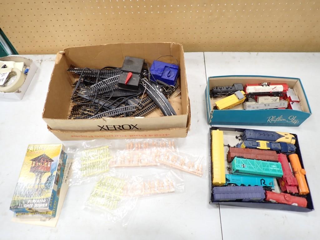 Misc. Model Train Lot including H0 Scale, Track, accessories, trains, etc. (1 of 7)