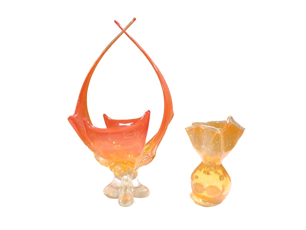 Vintage MCM Lorraine Art Glass Orange / Red / Amberina Footed Glass Basket Vase and (1 of 10)