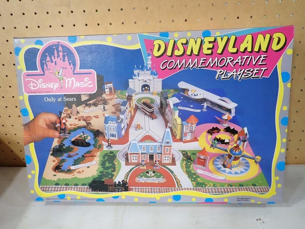 Disney Magic Disneyland Commemorative Playset Sears Exclusive NOS New Old Stock (1 of 7)