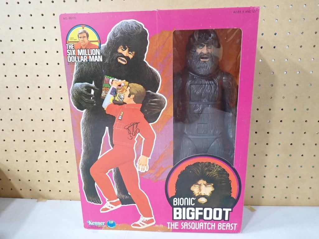 Vtg 1975 The Six Million Dollar Man Bionic Bigfoot Action Figure NOS New Old Stock Kenner (1 of 9)