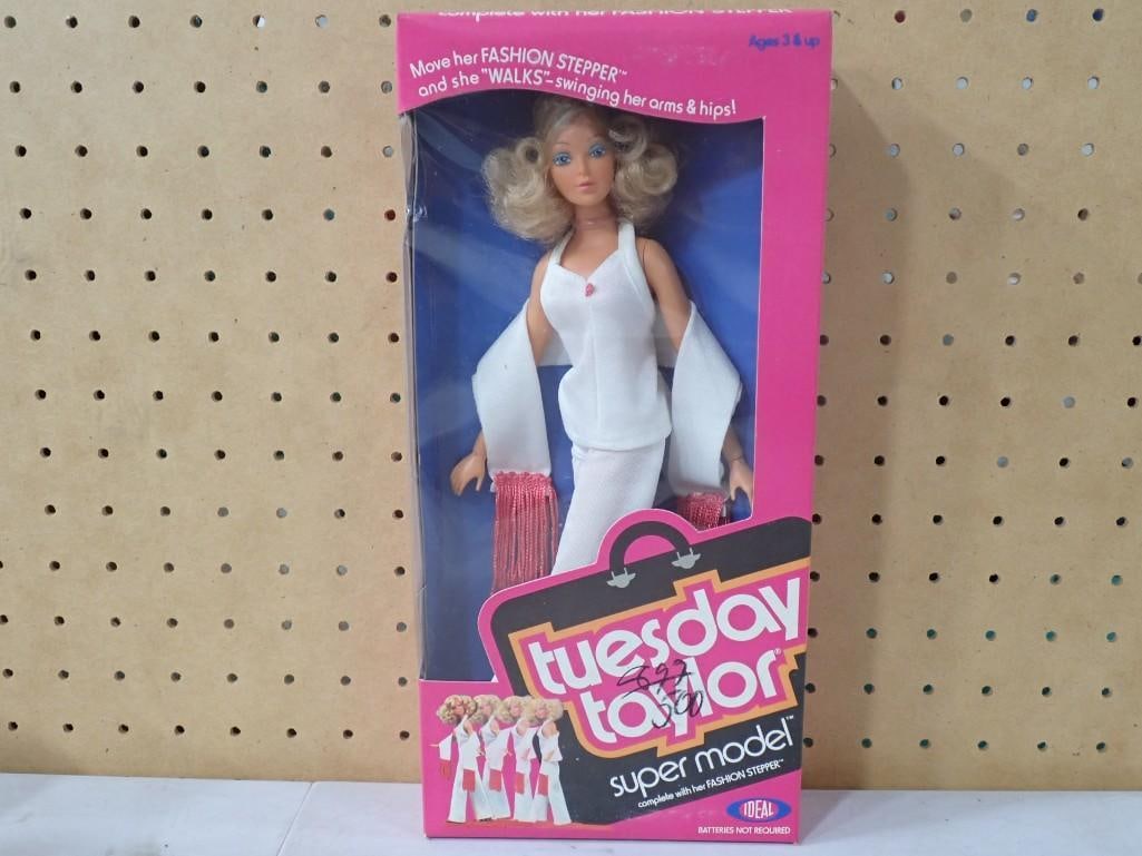 Vtg 1978 Ideal Tuesday Taylor Super Model Doll NOS New Old Stock (1 of 7)