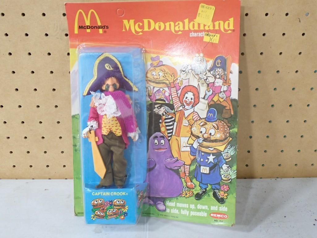 Vtg 1976 McDonald's Captain Crook McDonaldland Action Figure Remco NOS New Old Stock: Vintage 1976 McDonald's Captain Crook McDonaldland Action Figure Remco NOS New Old Stock