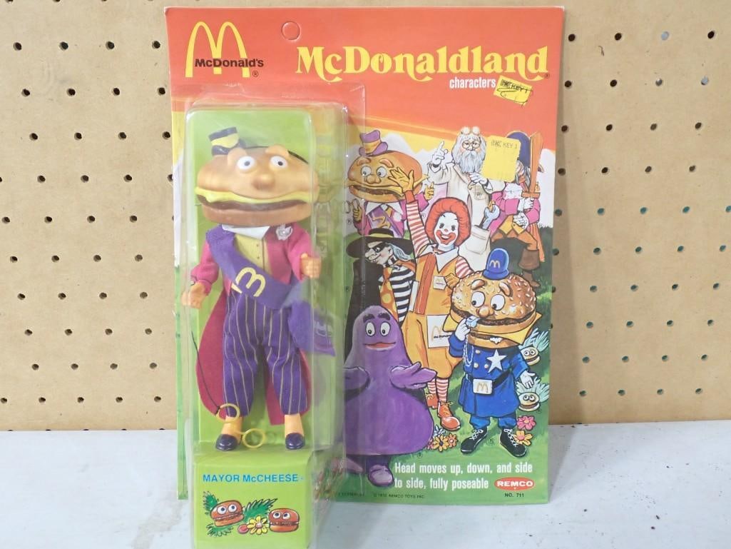 Vtg 1976 McDonald's Mayor McCheese McDonaldland Action Figure Remco NOS New Old Stock: Vintage 1976 McDonald's Mayor McCheese McDonaldland Action Figure Remco NOS New Old Stock