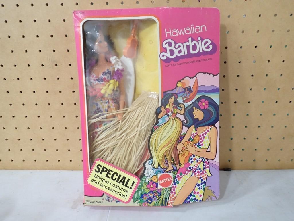 Vintage 1975 Hawaiian Barbie Doll by Mattel (1 of 6)