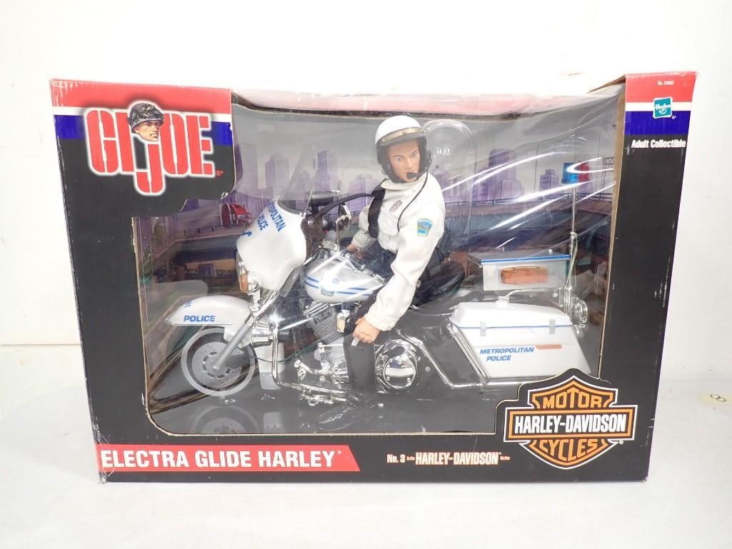 GI Joe Electra Glide Harley Davidson Motorcycle Police Officer 12" Action Figure New in Package (1 of 7)