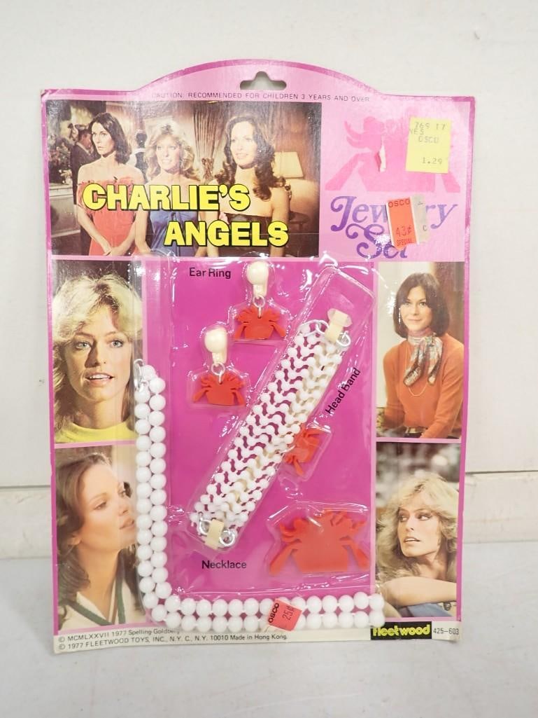 Vtg 1977 Charlie's Angels Jewelry Set NOS New Old Stock: Vintage1977 Charlie's Angels Jewelry Set NOS New Old Stock