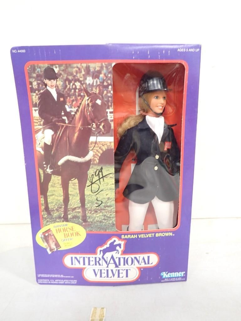 Vtg 1978 International Velvet Sarah Velvet Brown Doll NOS New Old Stock by Kenner (1 of 6)