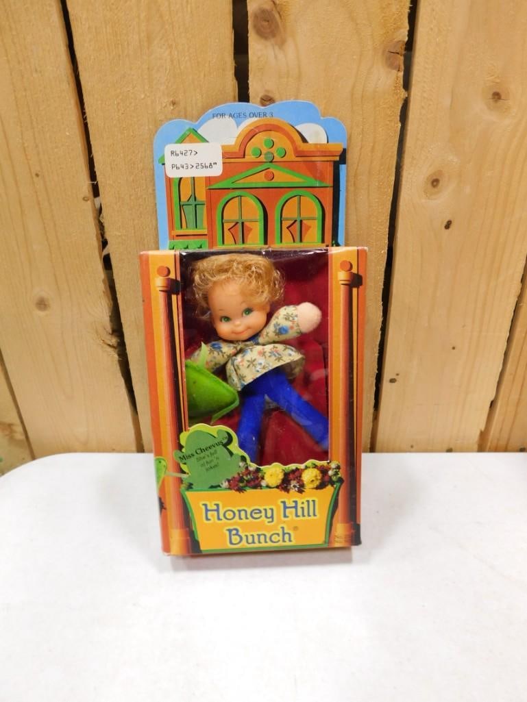 Vintage Honey Hill Bunch Doll Miss Cheevus by Mattel NOS New Old Stock: Vintage Honey Hill Bunch Doll Miss Cheevus by Mattel NOS New Old Stock