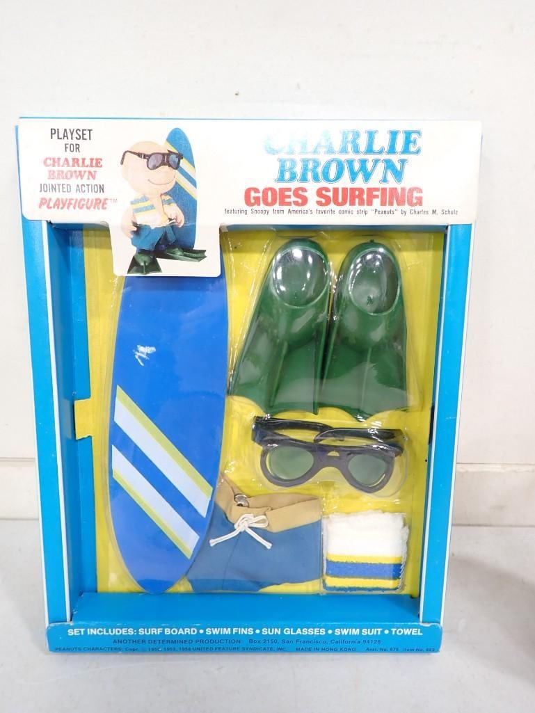 Vintage Charlie Brown Goes Surfing Peanuts Playset Accessories for a Charlie Brown Figure: Vintage Charlie Brown Goes Surfing Peanuts Playset Accessories for a Charlie Brown Figure NOS New Old Stock .