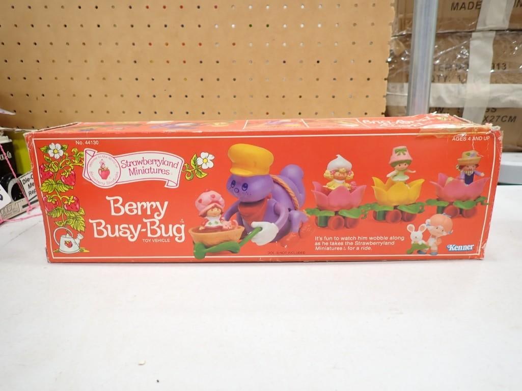 Strawberry Shortcake Strawberry Land Miniatures Berry Busy Bug by Kenner in Original Box: Strawberry Shortcake Strawberry Land Miniatures Berry Busy Bug by Kenner in Original Box . Box has some damage, but toy appears to have never been played with . Please see pictures