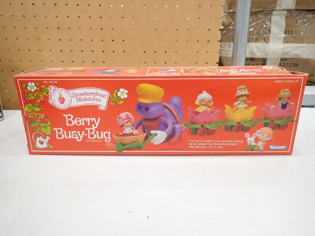 Strawberry Shortcake Strawberry Land Miniatures Berry Busy Bug by Kenner in Original Box: Strawberry Shortcake Strawberry Land Miniatures Berry Busy Bug by Kenner in Original Box .