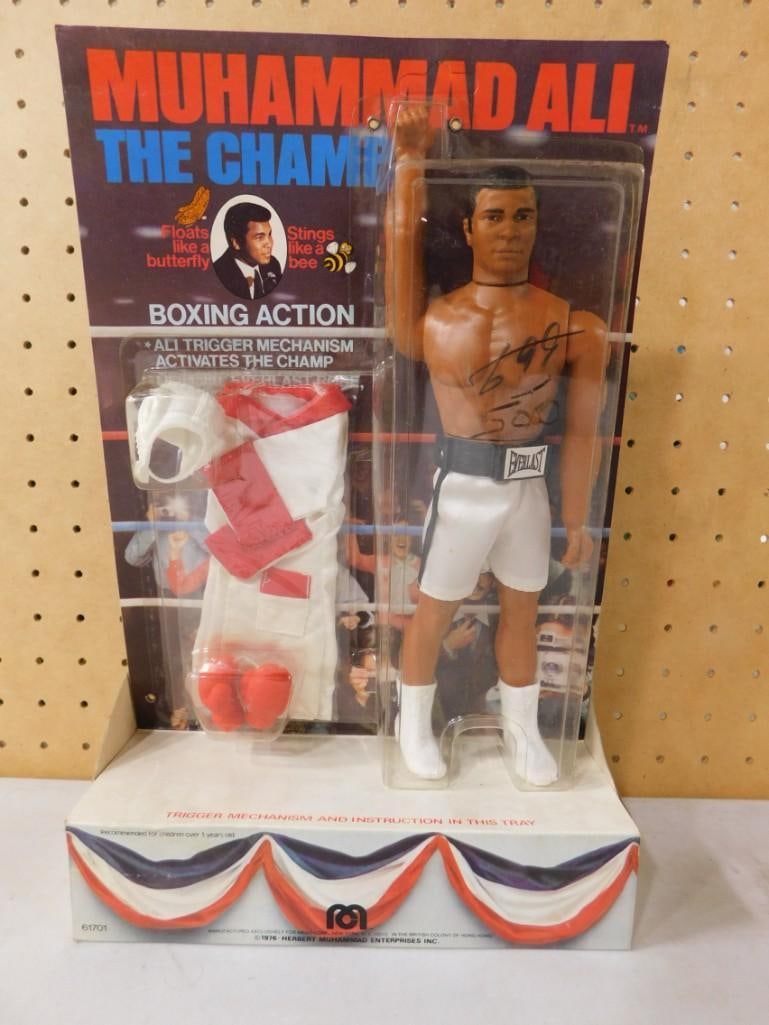 Vtg 1976 Muhammad Ali The Champ Boxing Action Figure by Mego NOS New Old Stock (1 of 5)