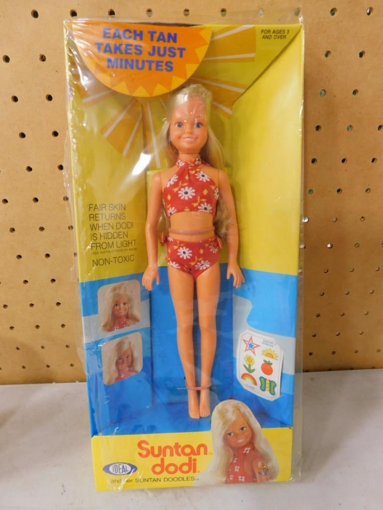Vtg 1977 Suntan Doll in Original Package (1 of 5)