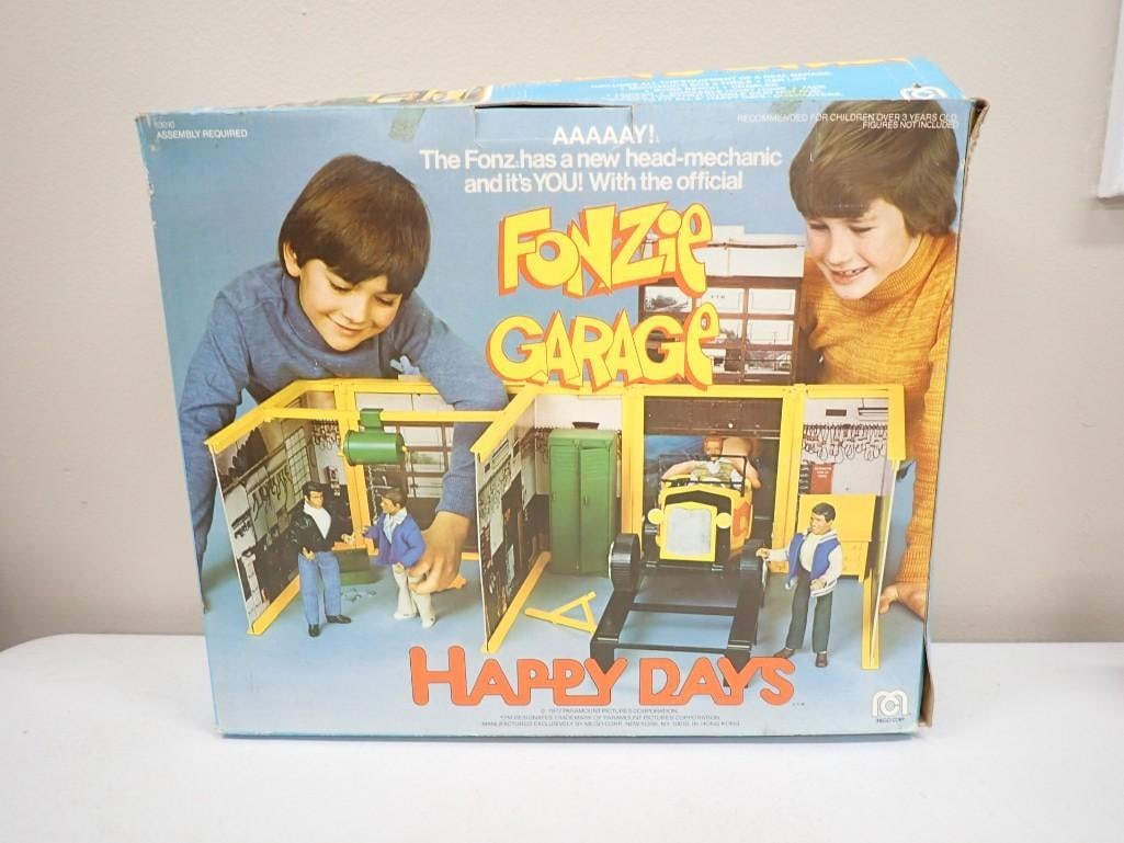 Fonzie Garage Happy Days Playset Vintage NOS New Old Stock (1 of 9)