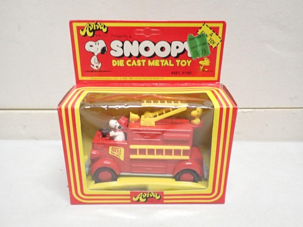 Aviva Snoopy Die Cast Metal Toy Fire Truck with Woodstock in the back (1 of 6)