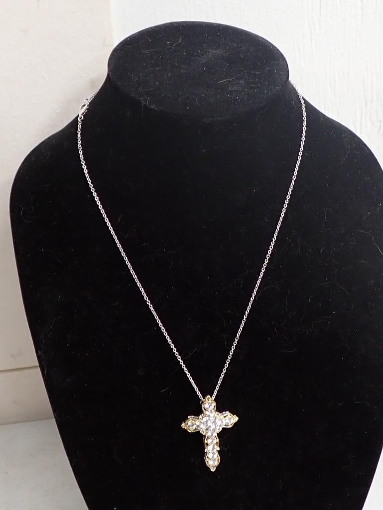 Sterling / Palladium and Zircon Cross Pendant on Chain Gems en Vogue: Sterling / Palladium and Zircon Cross Pendant on Chain Gems en Vogue