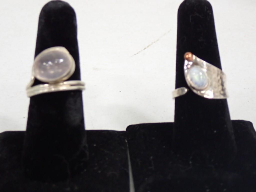 2 Rings incl 1 Sterling Silver Marked .925: 2 Rings incl 1 Sterling Silver Marked .925