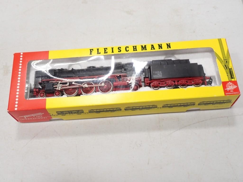 Fleischmann HO Scale Train Locomotive 4170 in Original Box (1 of 6)
