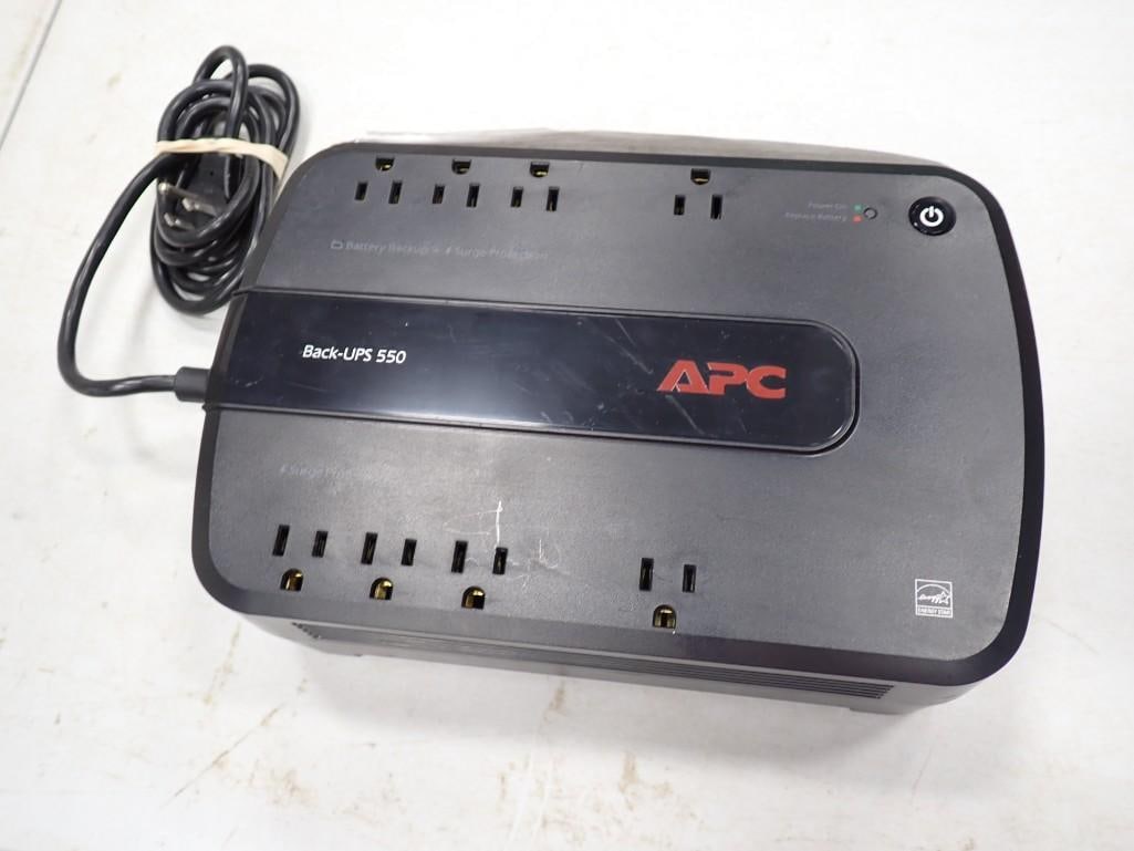 APC Battery Back Up 550 (1 of 6)