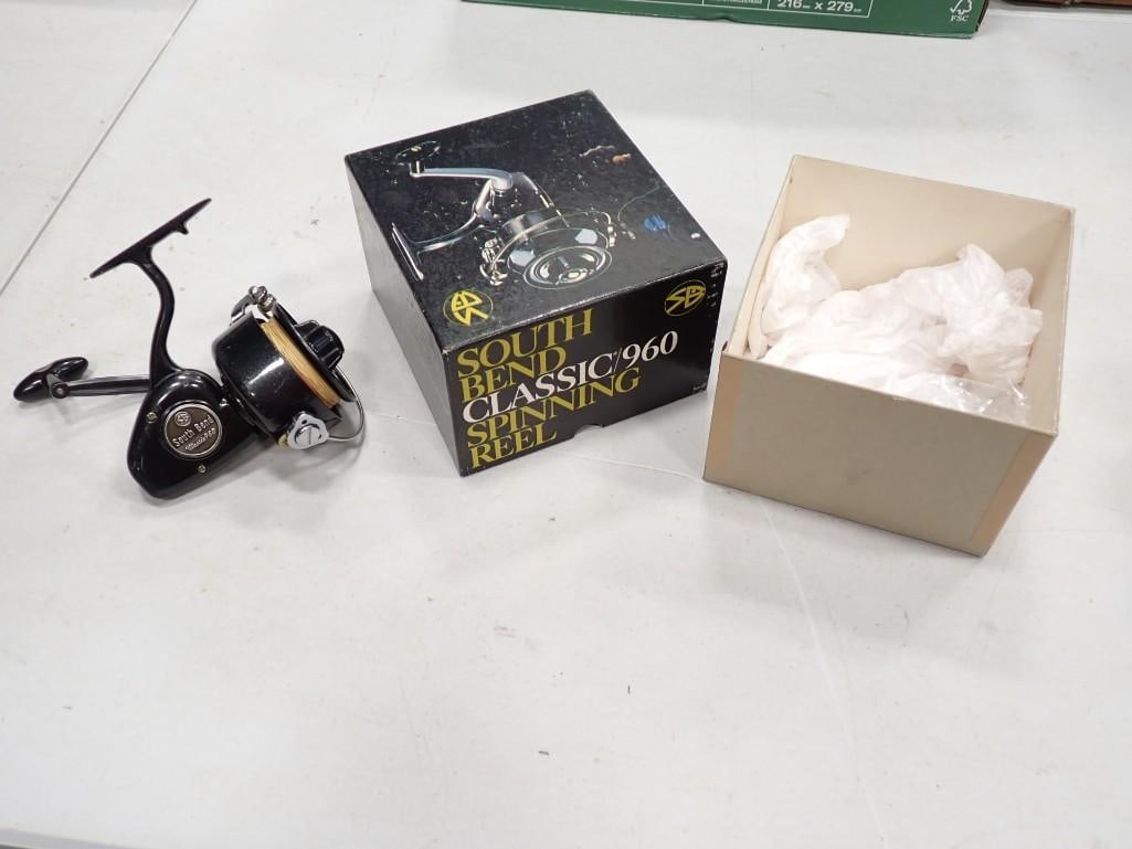 Vintage South Bend Classic 960 Fishing Reel with Box (1 of 9)